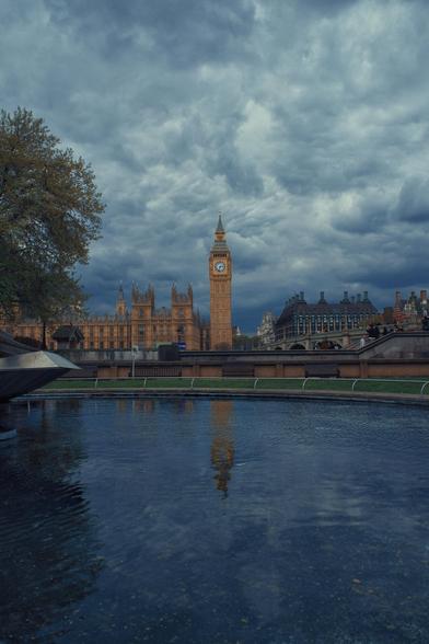 Today's weather changed abruptly in less than an hour